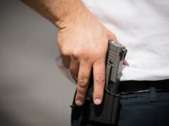 Urgent 24: A former member of Parliament gets into a dispute with his neighbor over tree debris in a compound in Sheikh Zayed