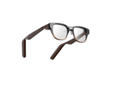 Lenovo presents a model of smart glasses powered by artificial intelligence for translation and instant information #CES2026