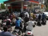 Urgent 24: As a result of the Iran war…a wave of panic causes huge queues to buy gasoline in India