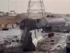 Urgent 24: A truck loaded with gas overturned in the middle of the road in October City