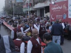 Urgent 24: Egypt for one trip.. Abu Al-Enein Foundation feeds 20,000 fasting people daily at the largest iftar table in Giza