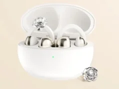 TCL catches the eye with CrystalClip headphones encrusted with Swarovski crystals #MWC2026