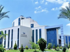 Urgent 24: The college violates the decision of the top students in the class and transfers them to the top departments